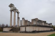 Xanten - Hafentempel 1.JPG